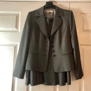 Grey Tahari Suit Jacket and Skirt